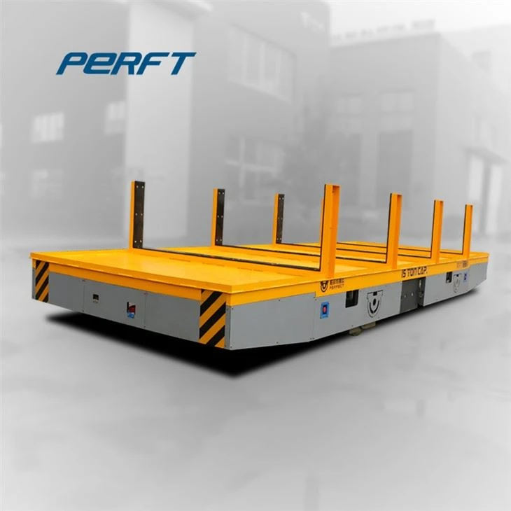 Imkoniyati 10T og'ir yuk ko'taruvchi motorli trolleybus 4 palletli transportni omborga qo'yadi